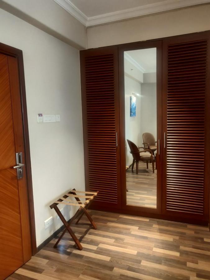 Adiva Residency Beacon, Grant Road, Mumbai Hotell Eksteriør bilde