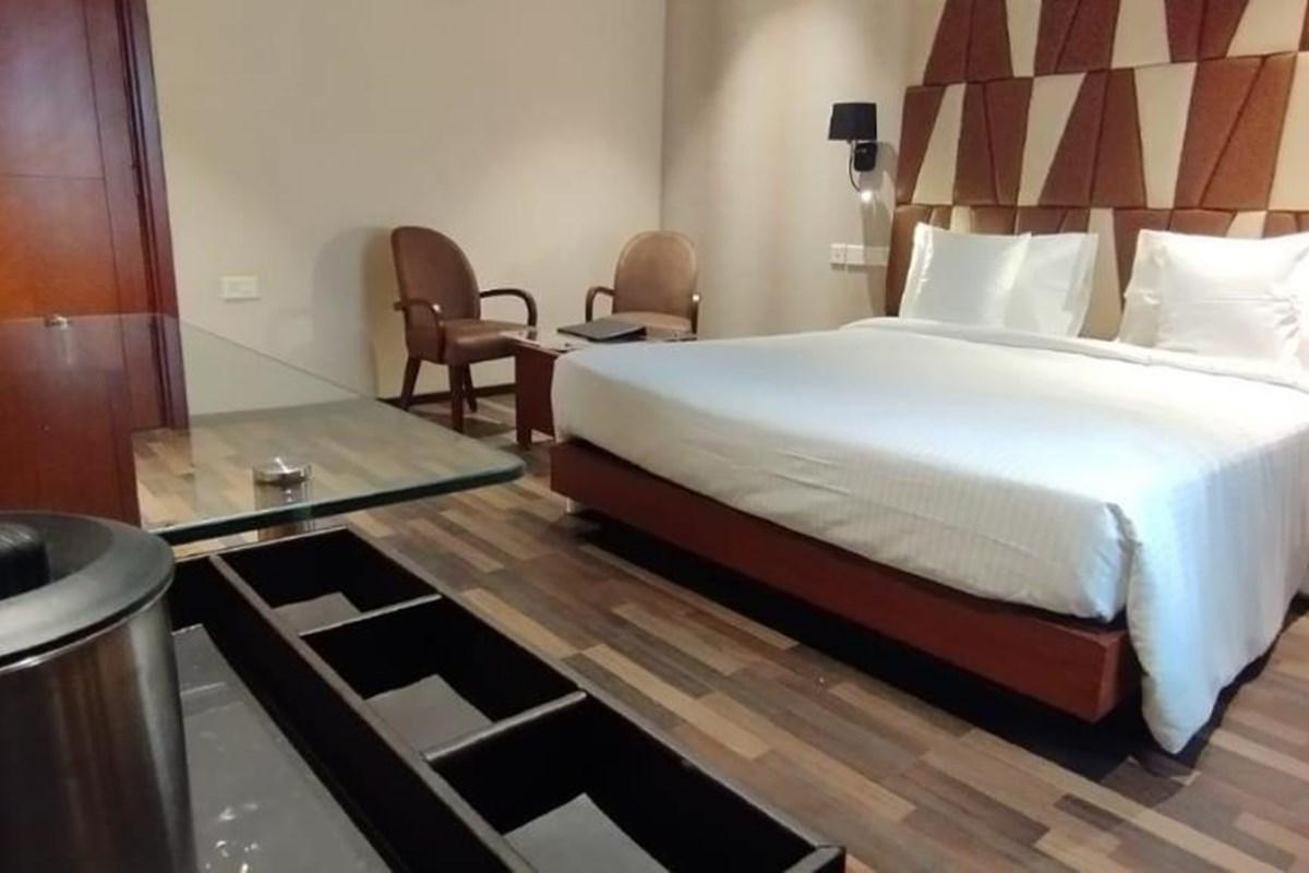 Adiva Residency Beacon, Grant Road, Mumbai Hotell Eksteriør bilde